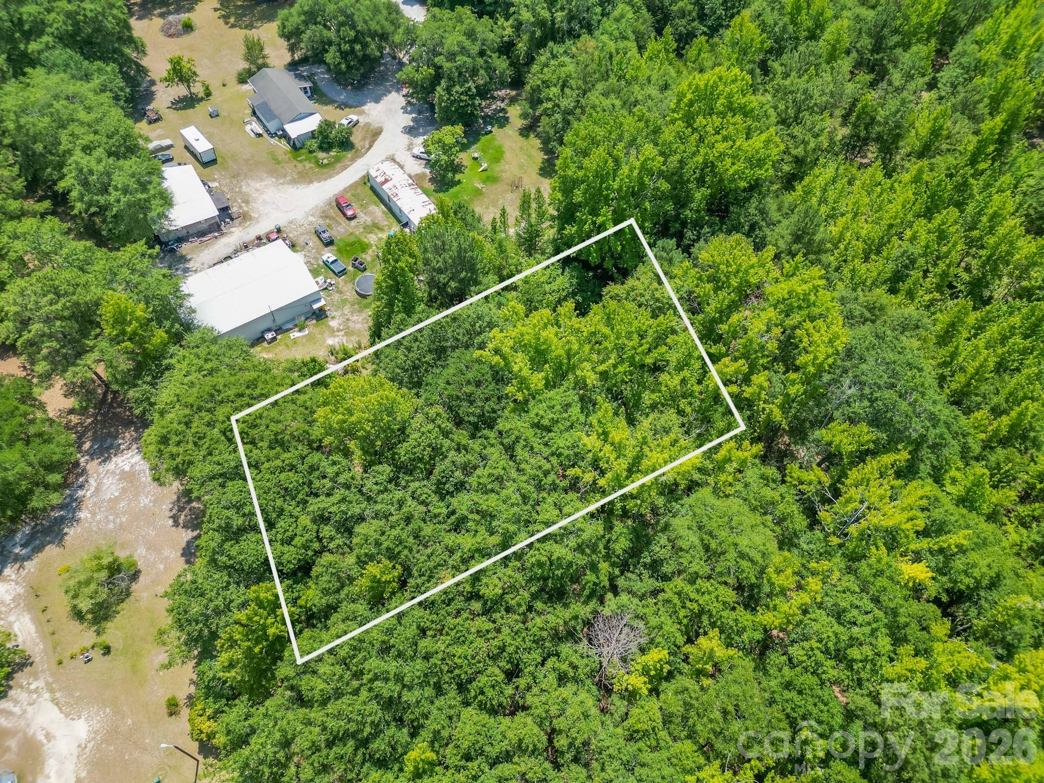 72 Thurman Garage LN, Jefferson, SC 29718