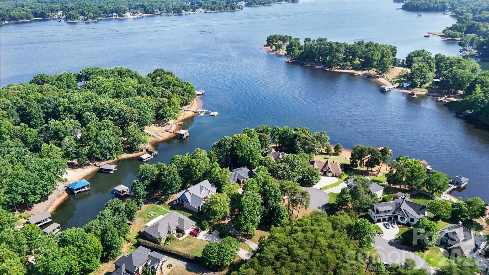 8806 Hearthstone CT, Terrell, NC 28682
