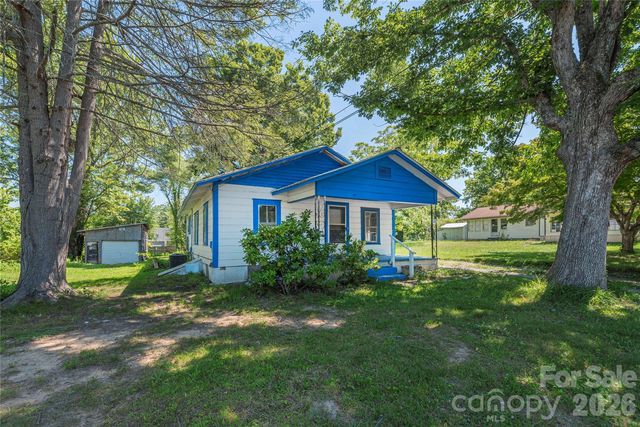 308 Substation ST, Hendersonville, NC 28792