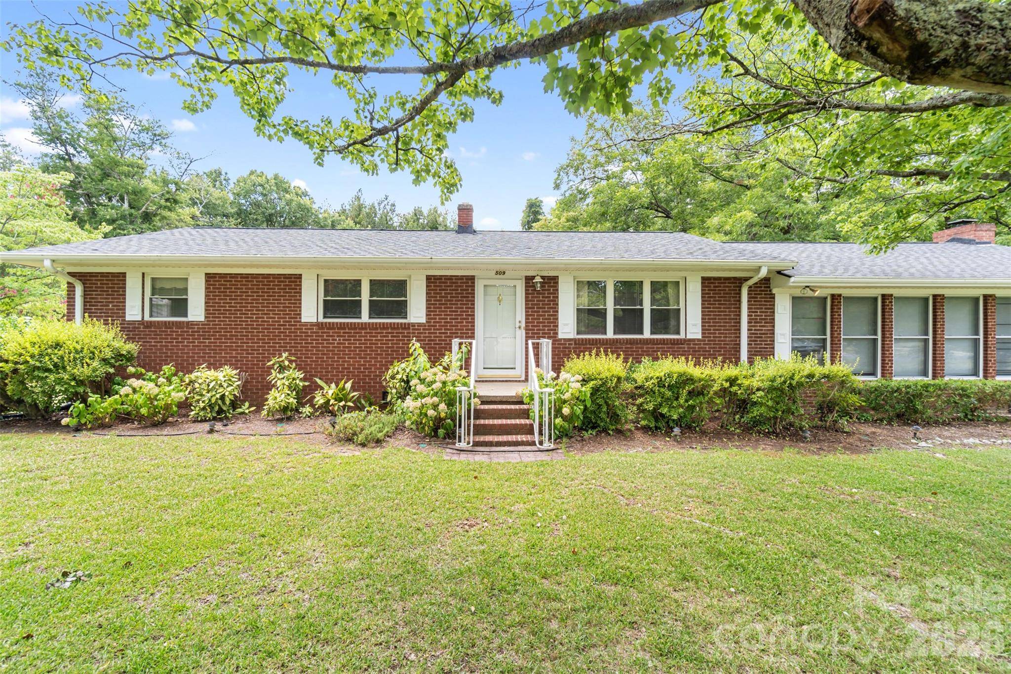 509 Lakeview DR, Wadesboro, NC 28170