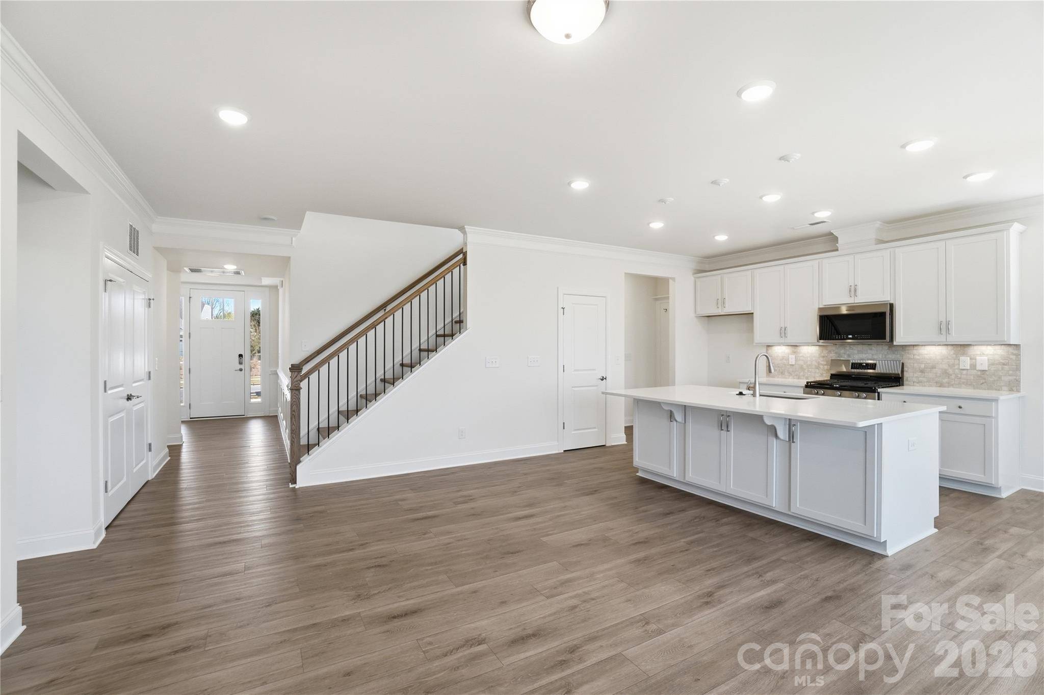 109 Spring HOLW, Mill Spring, NC 28756