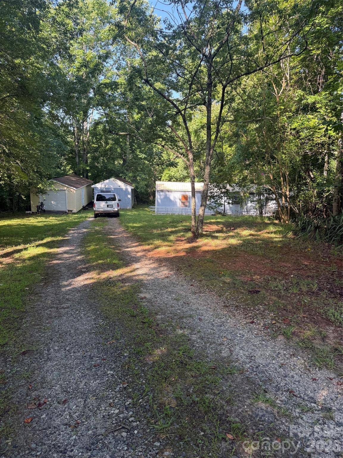 119 Woodmont DR, Nebo, NC 28761