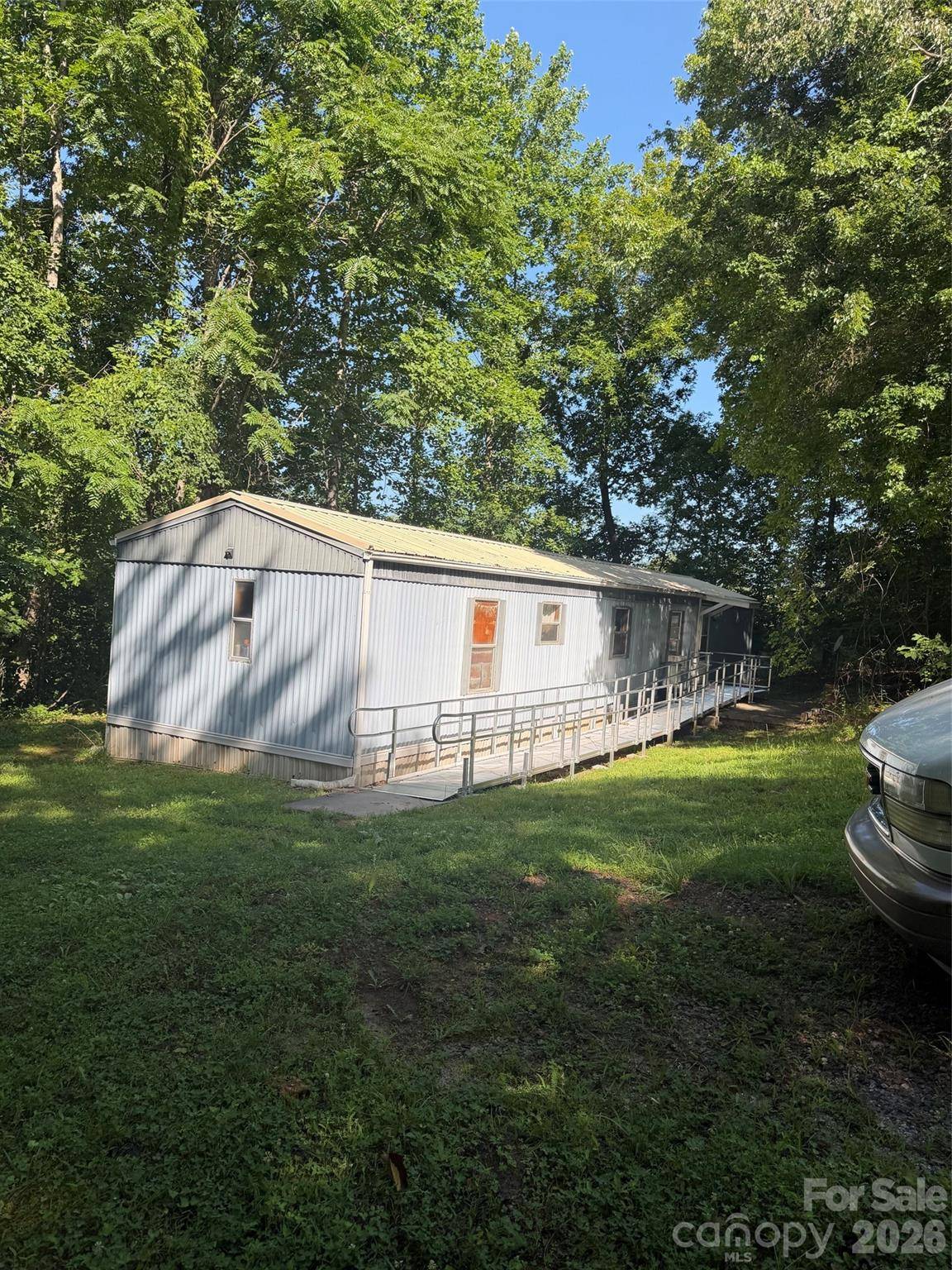 119 Woodmont DR, Nebo, NC 28761