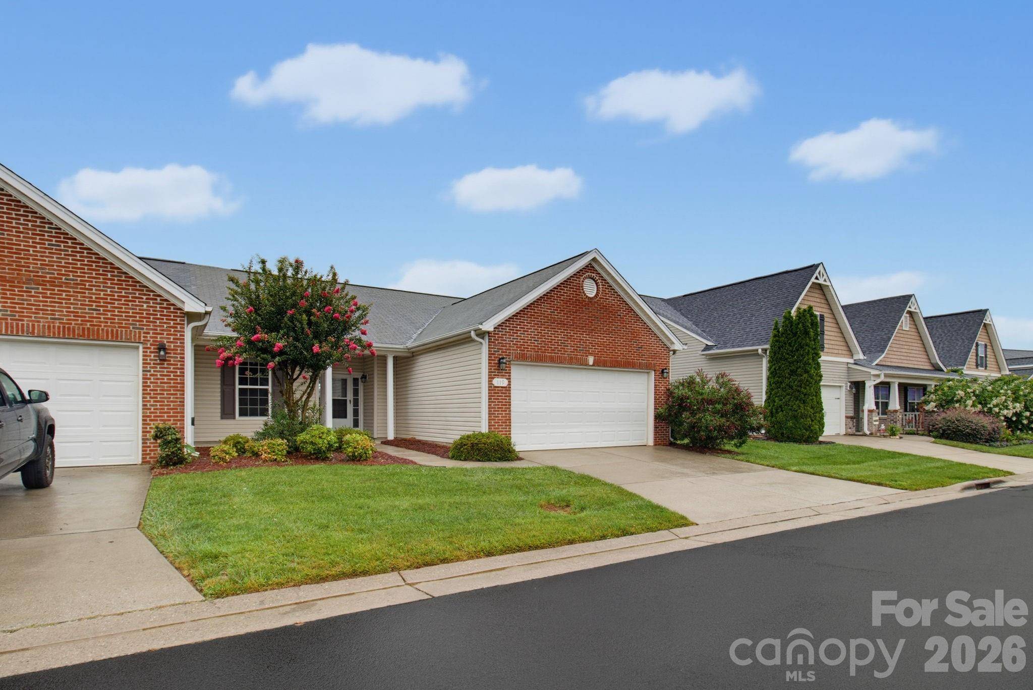 119 Maryland DR, Thomasville, NC 27360