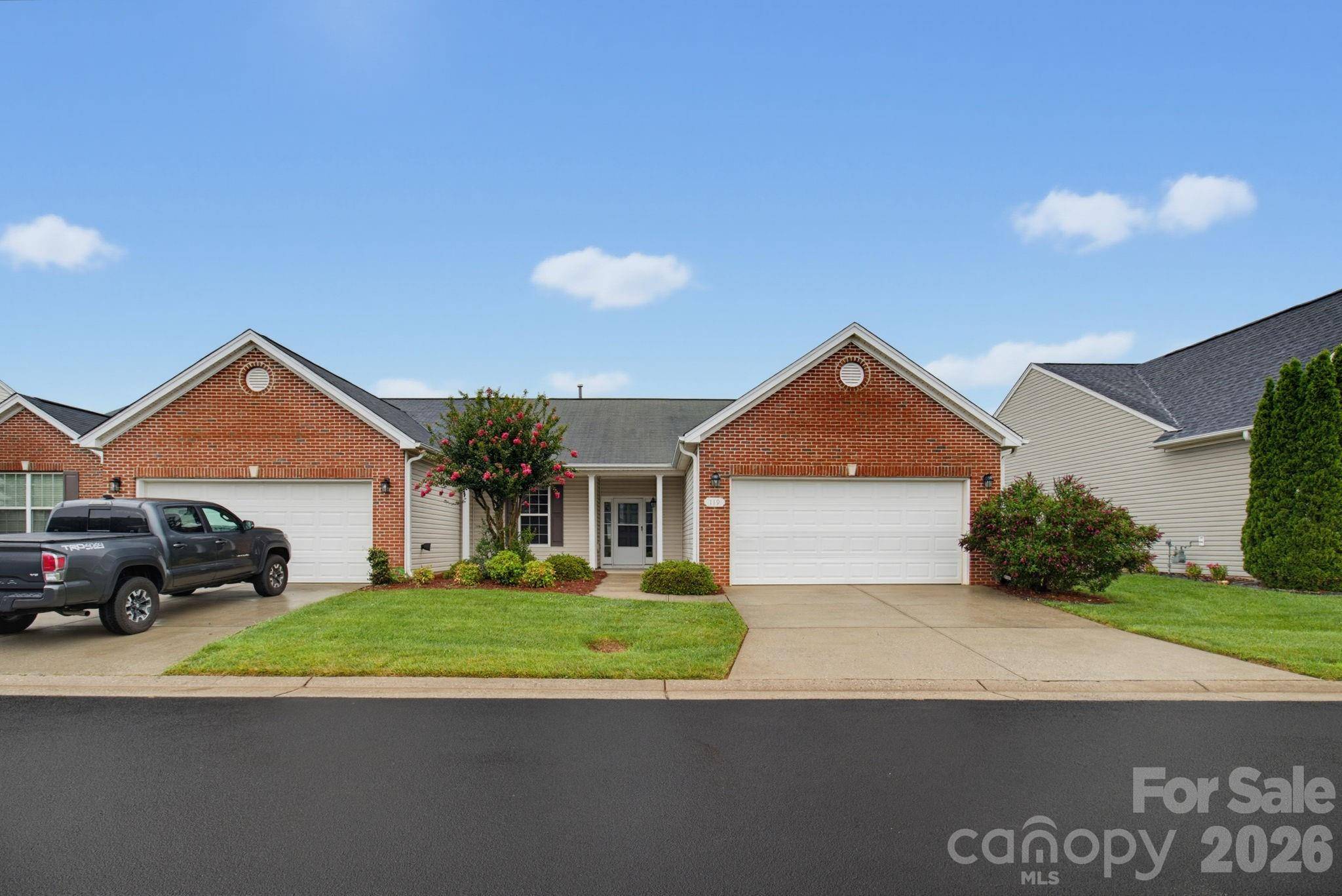 119 Maryland DR, Thomasville, NC 27360