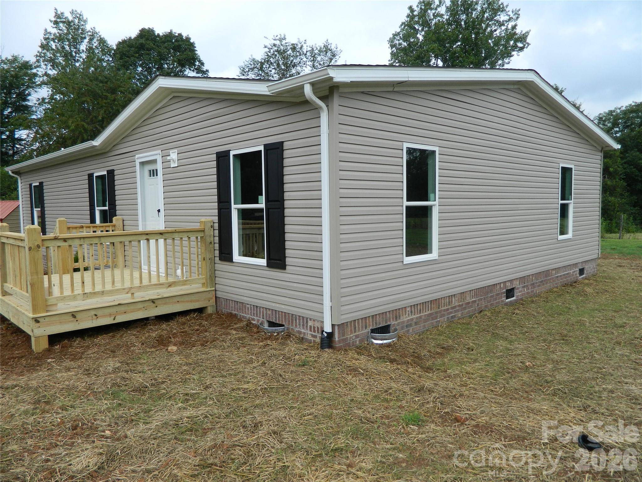 3944 Hollywood Ridge RD NE, Lenoir, NC 28645