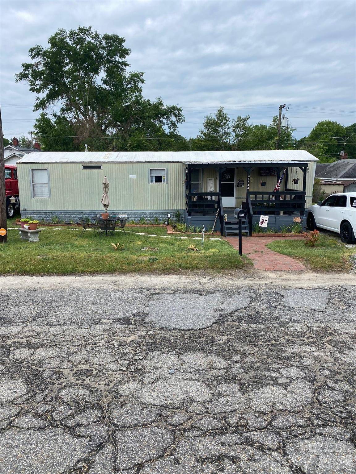 6544 N Cleveland ST, Kershaw, SC 29067
