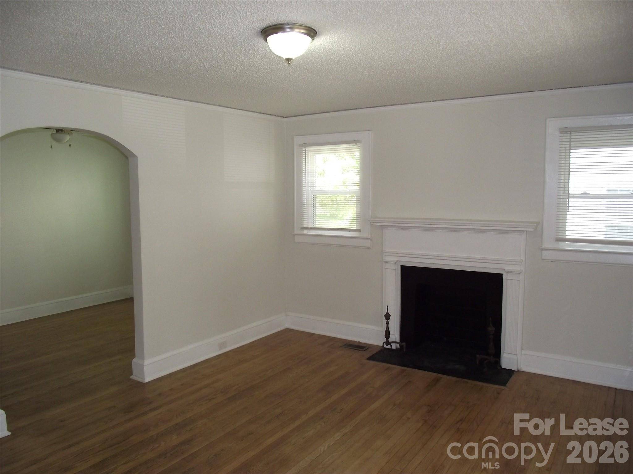 2310 Dundeen ST, Charlotte, NC 28216