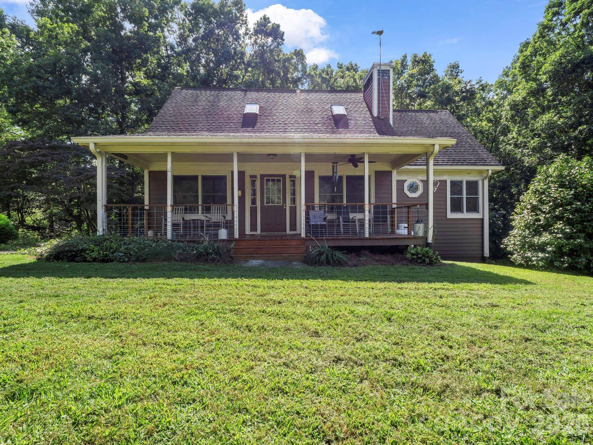 382 First Broad DR, Bostic, NC 28018