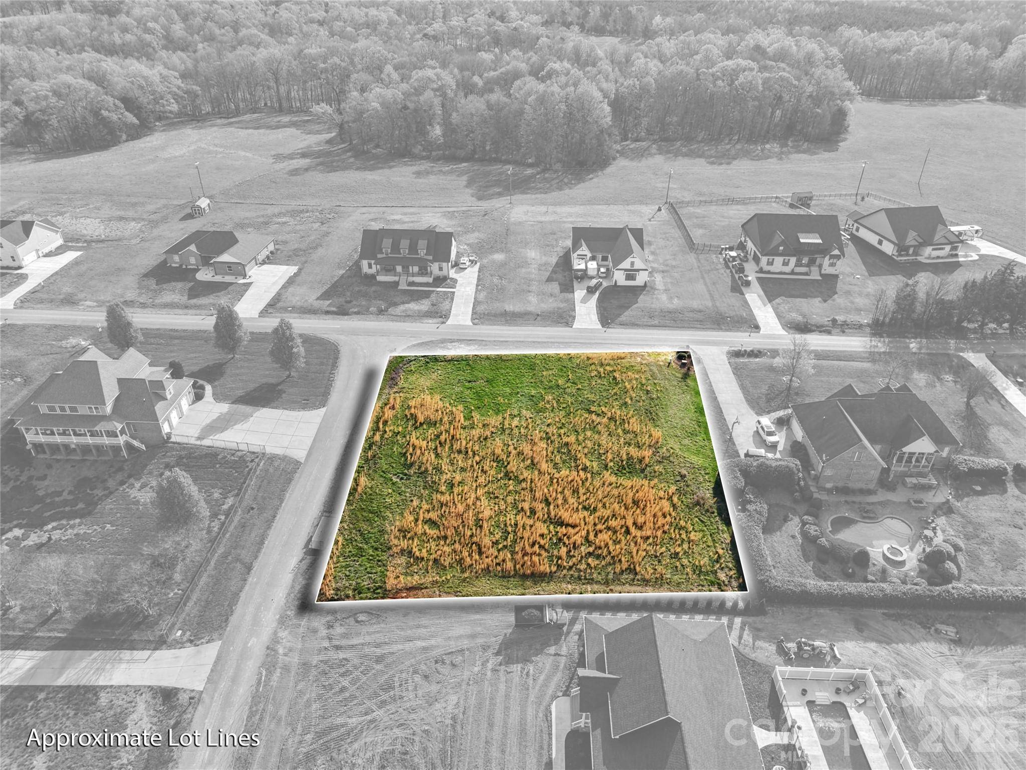 528 New Salem RD, Statesville, NC 28625