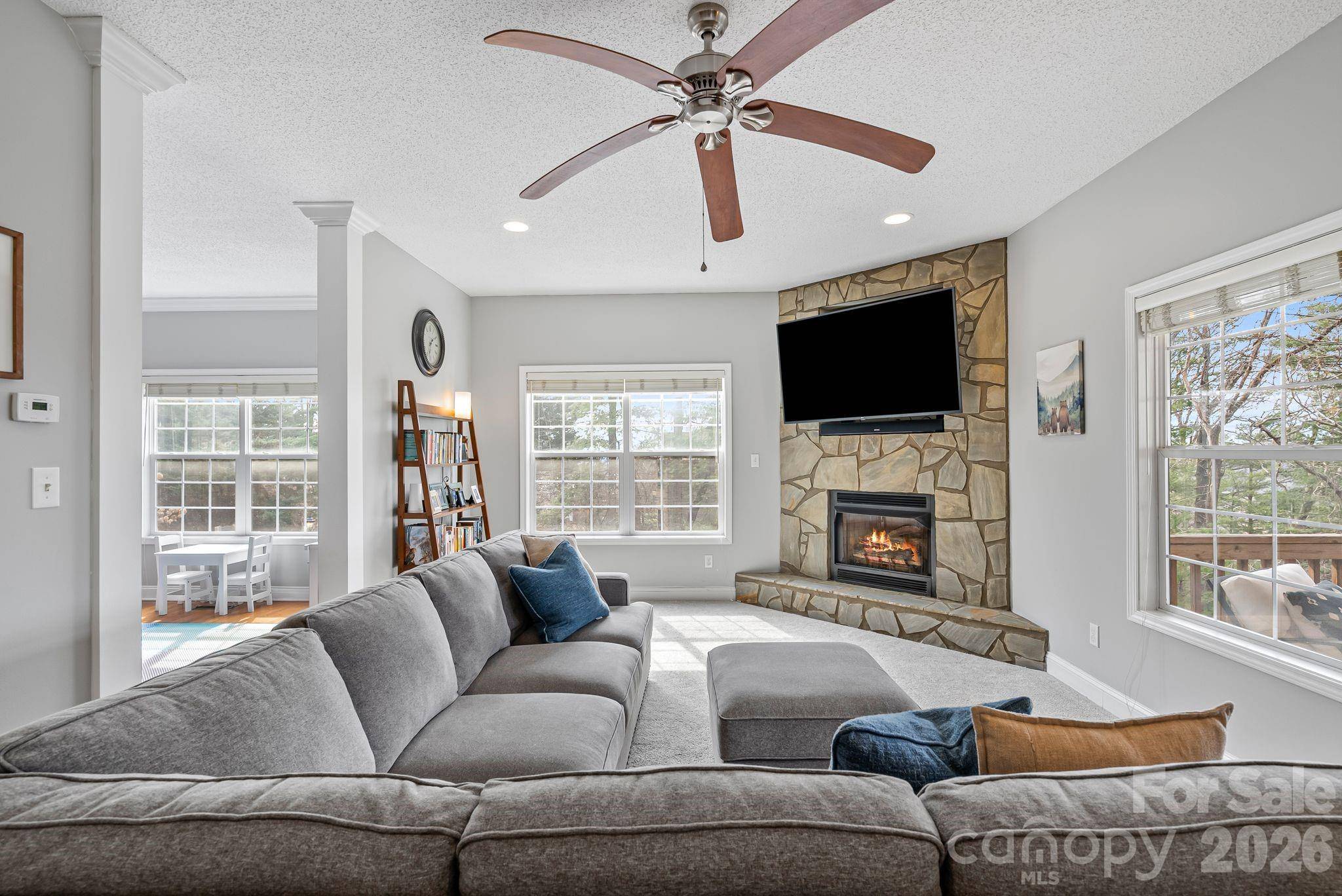 505 Kings RDG, Asheville, NC 28804