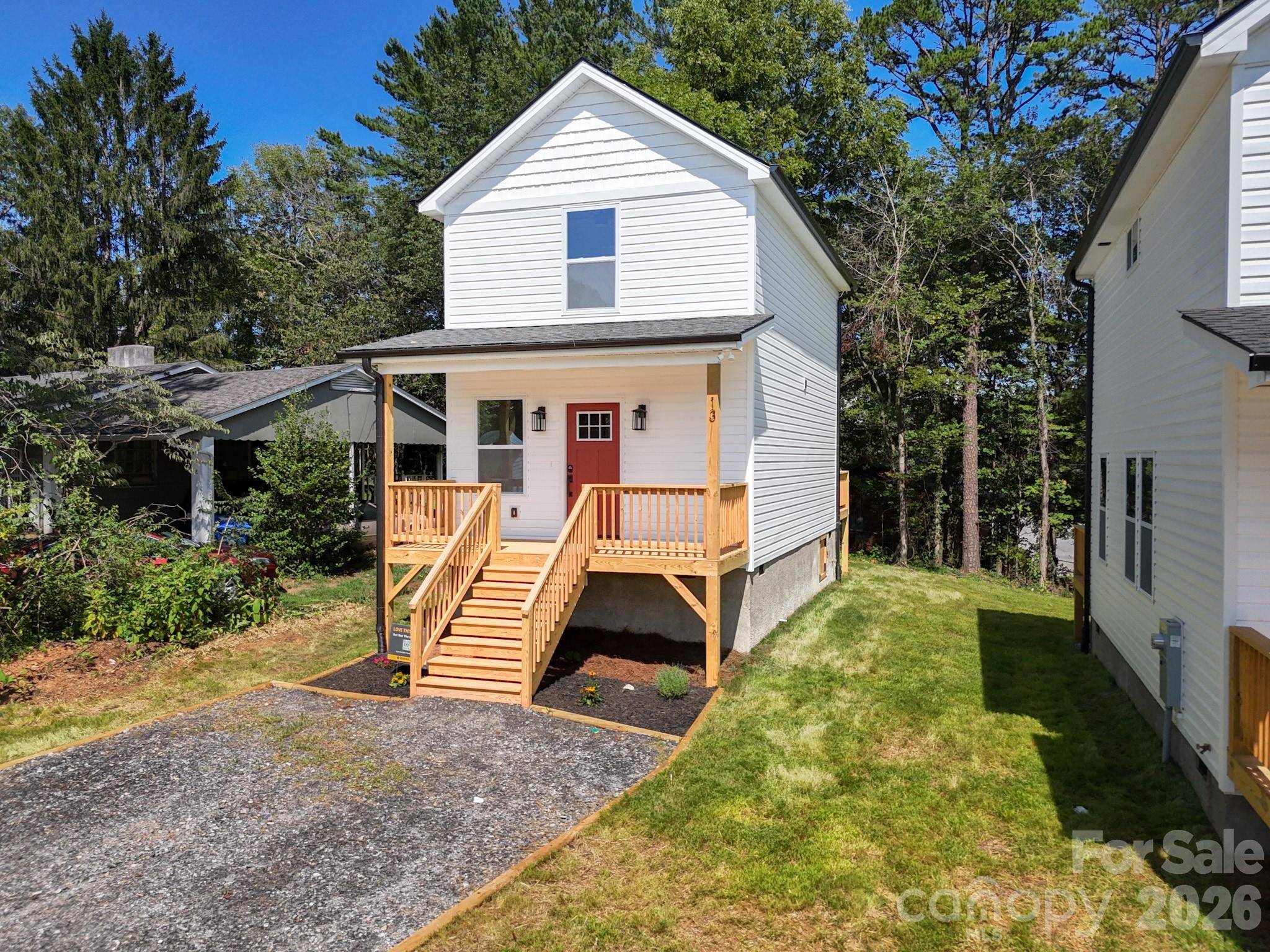 13 Baldwin ST, Asheville, NC 28803
