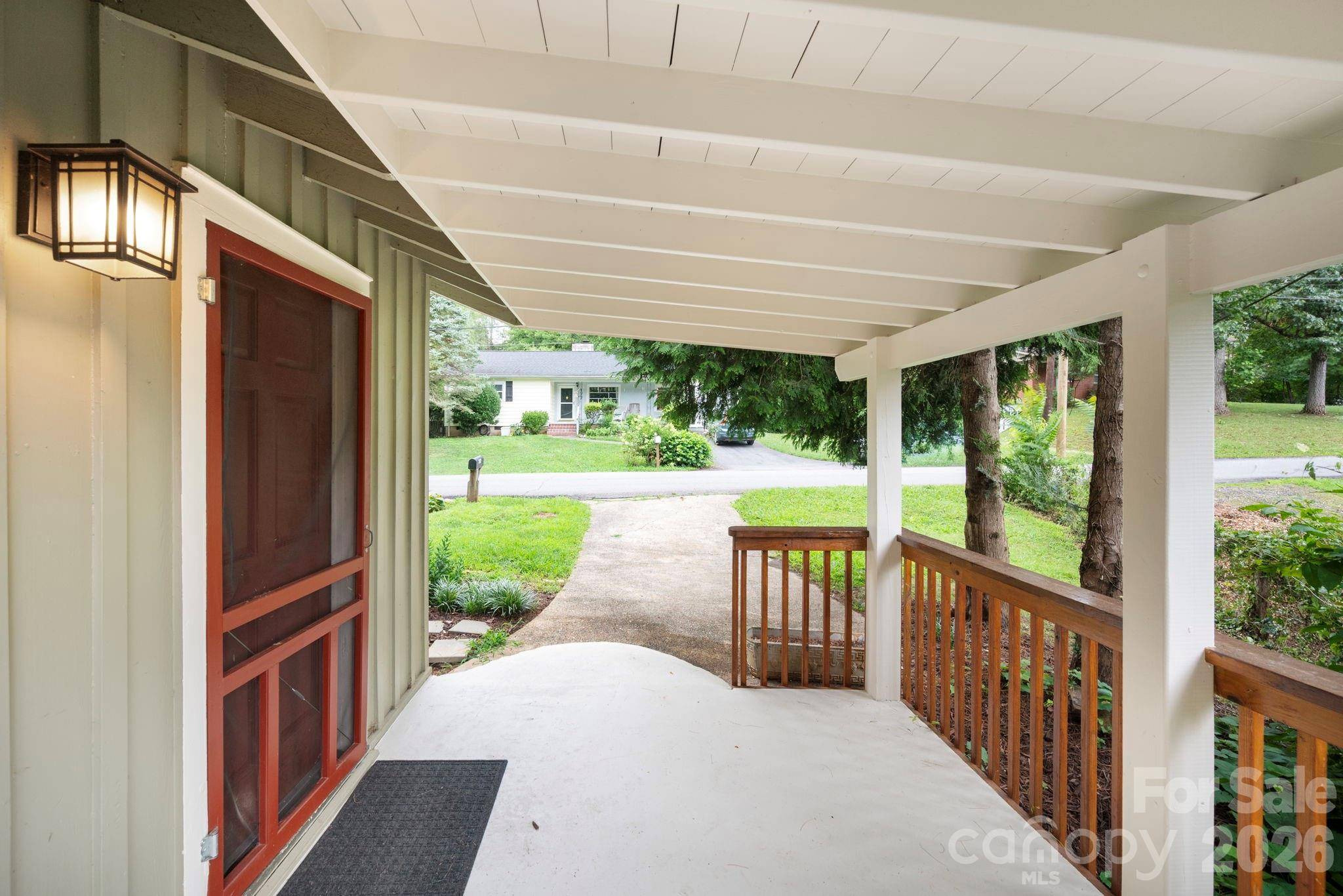 176 Chiles AVE, Asheville, NC 28803