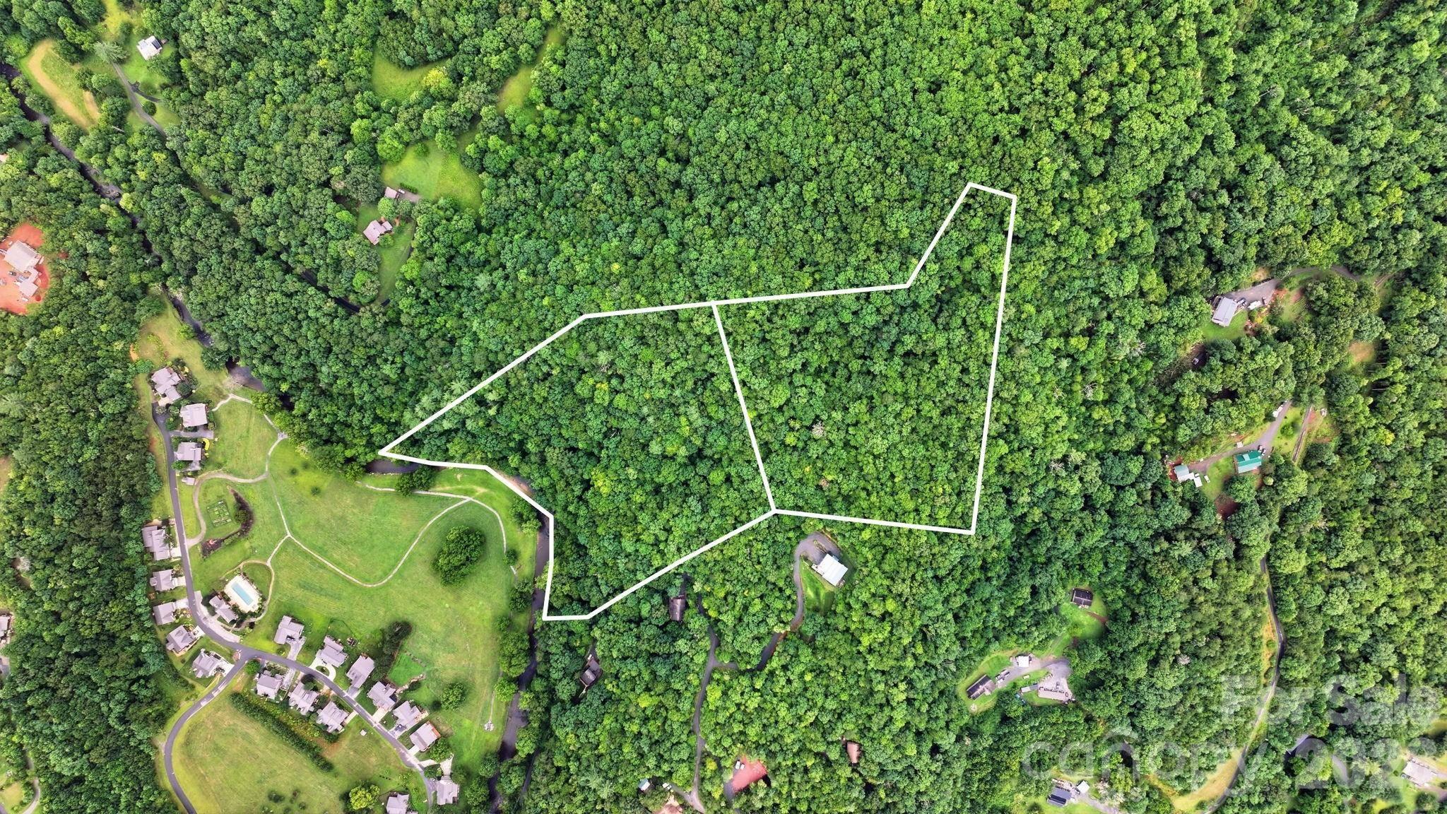000 Suntrace CIR #18/20, Cullowhee, NC 28723