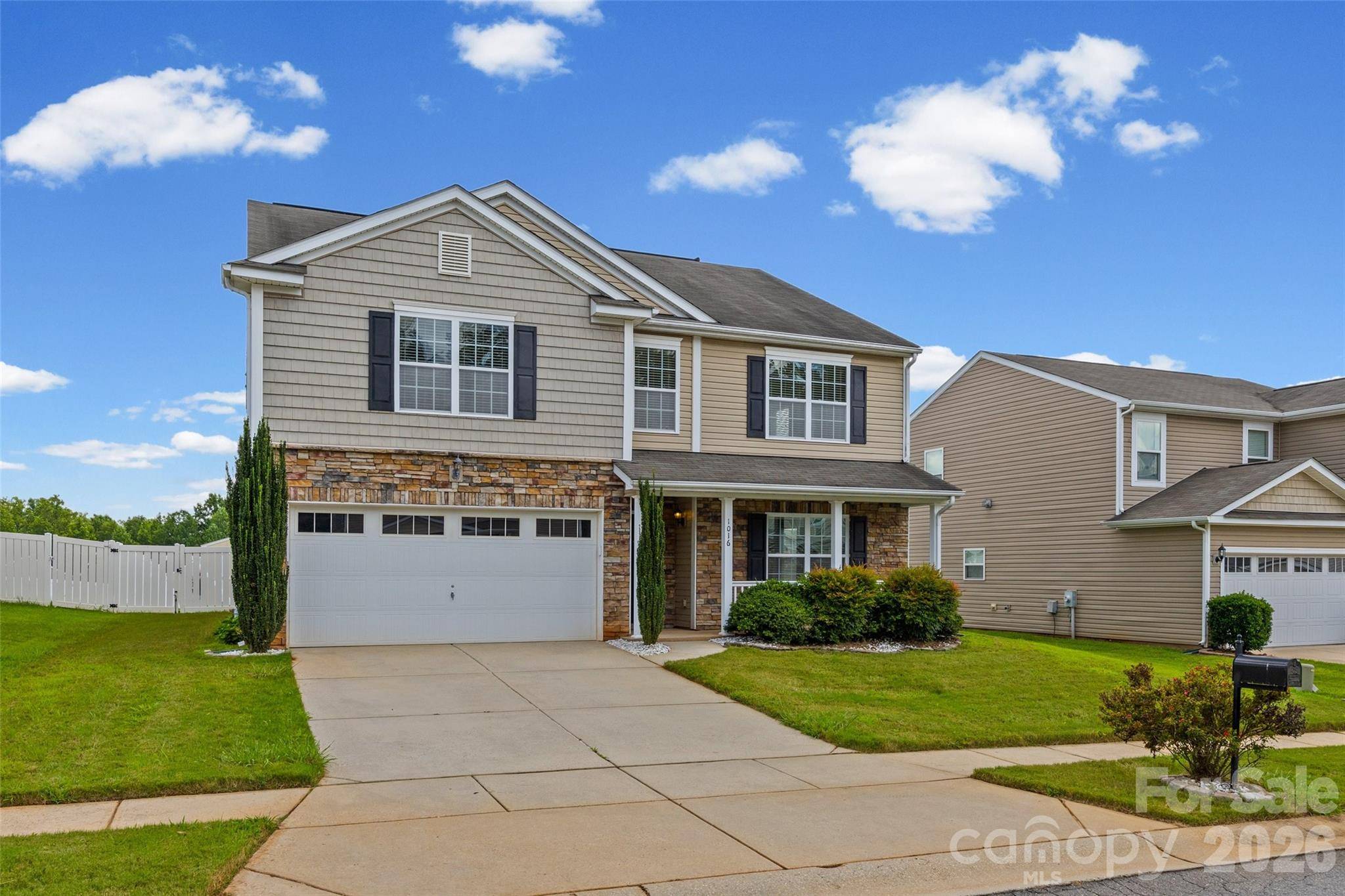 1016 Sweetgum ST, Gastonia, NC 28054
