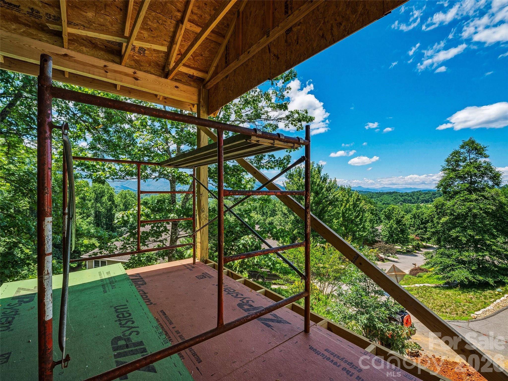23 Village Overlook LOOP, Swannanoa, NC 28778