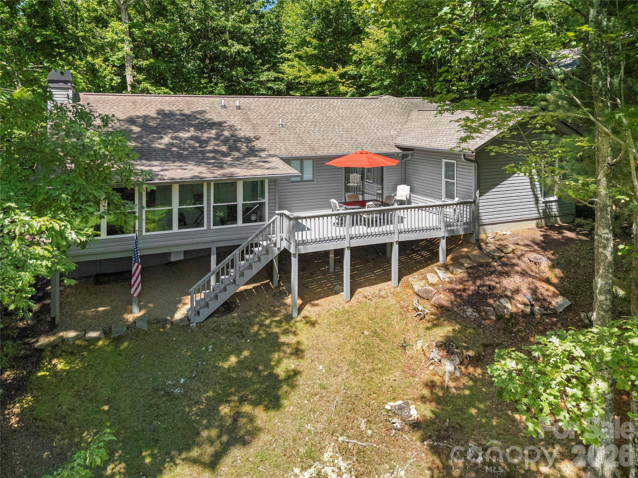 222 Sedi LN, Brevard, NC 28712
