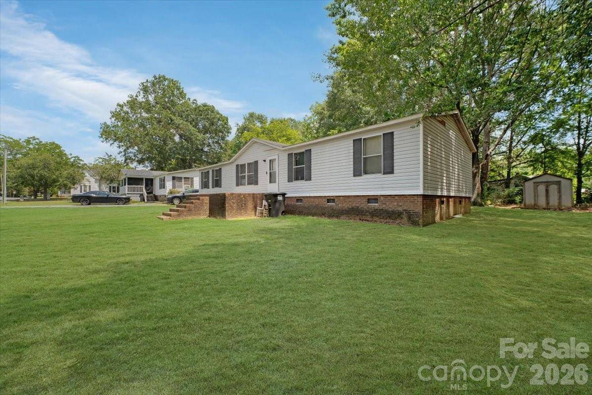 109 Maynard AVE, Wadesboro, NC 28170
