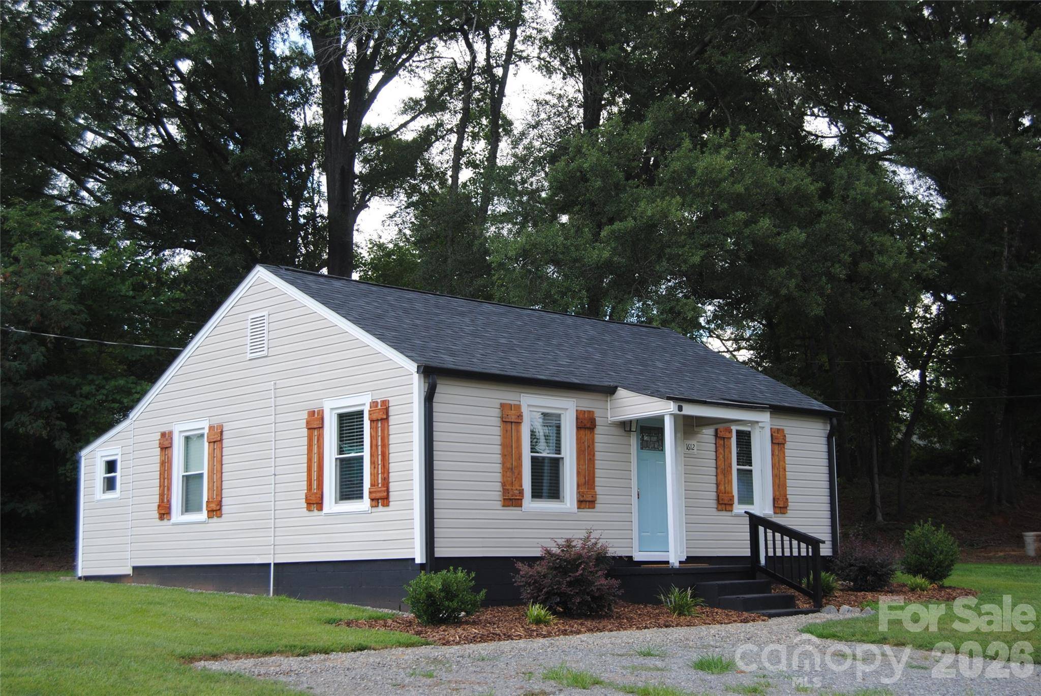 1612 Oakridge Meadows CT, Rock Hill, SC 29732