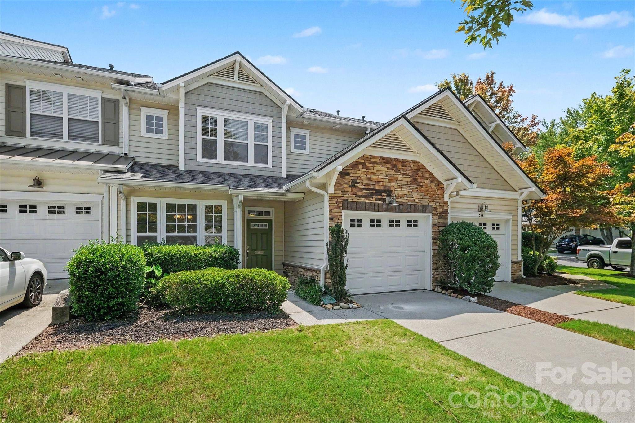 567 Pine Links DR, Tega Cay, SC 29708