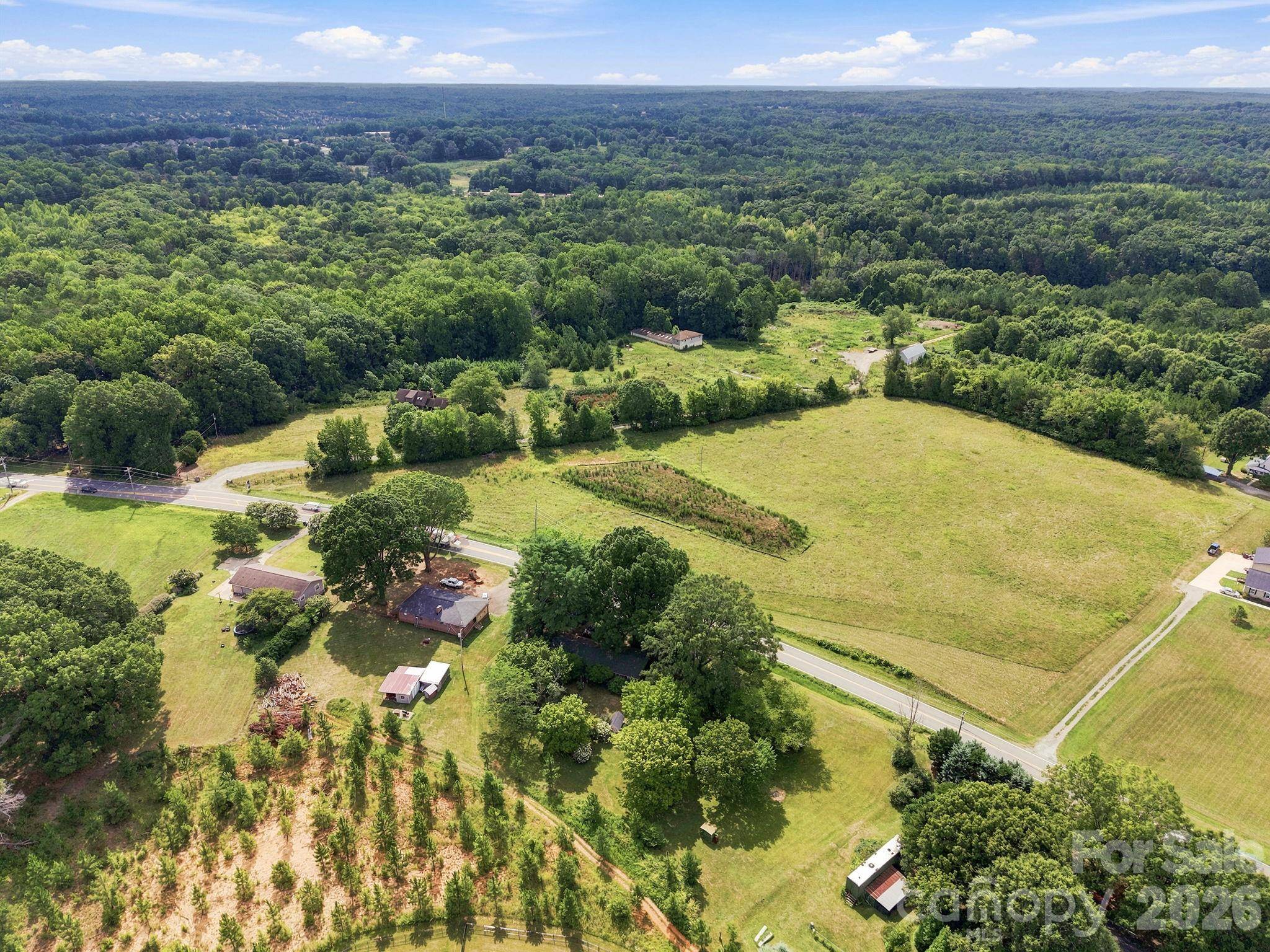 601 Faith RD, Mooresville, NC 28115