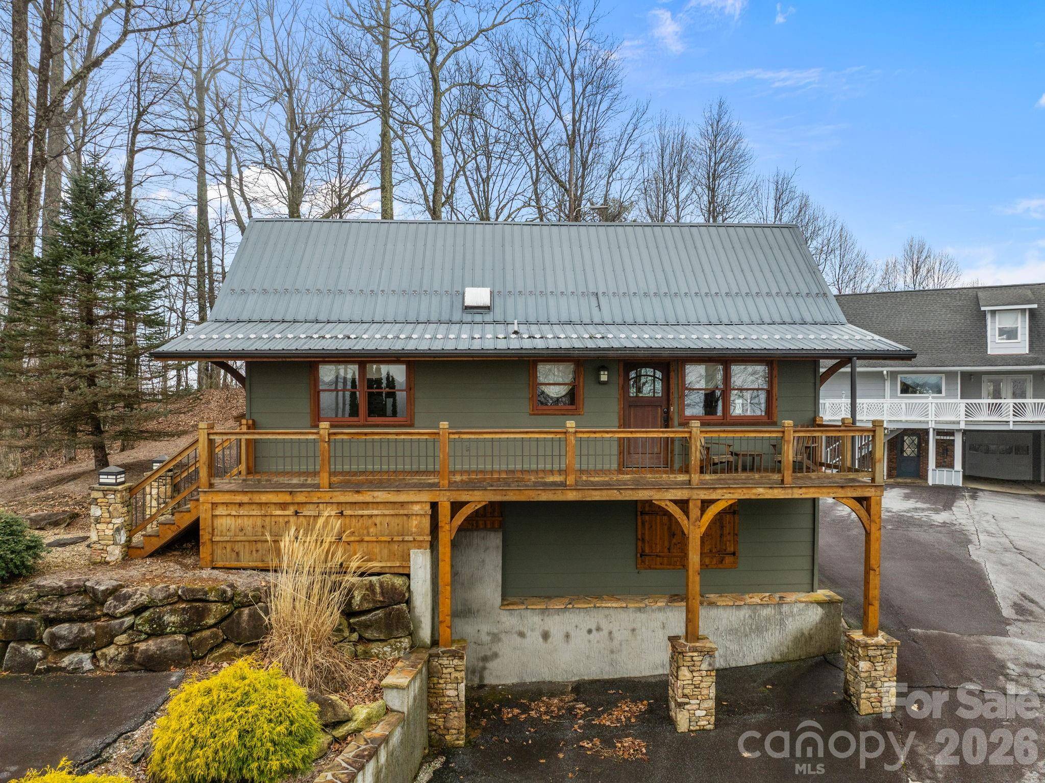 6773 & 6777 Pinnacle Mountain RD, Zirconia, NC 28790