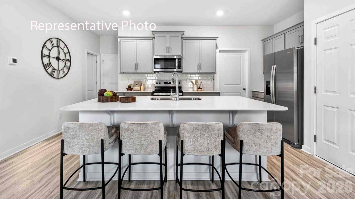 5136 Parker Forest RD, Charlotte, NC 28215