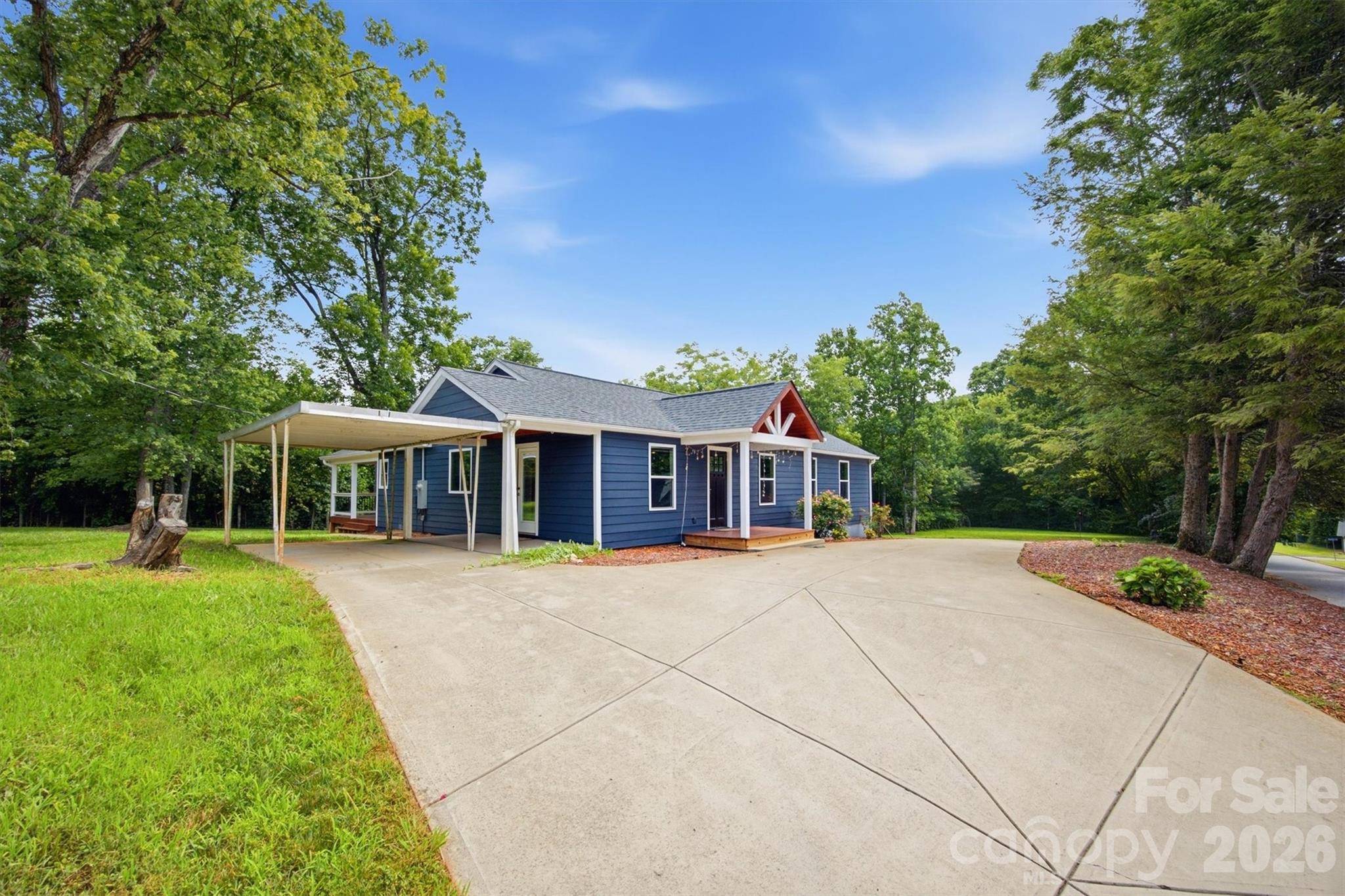 1515 Berkley ST SW, Lenoir, NC 28645