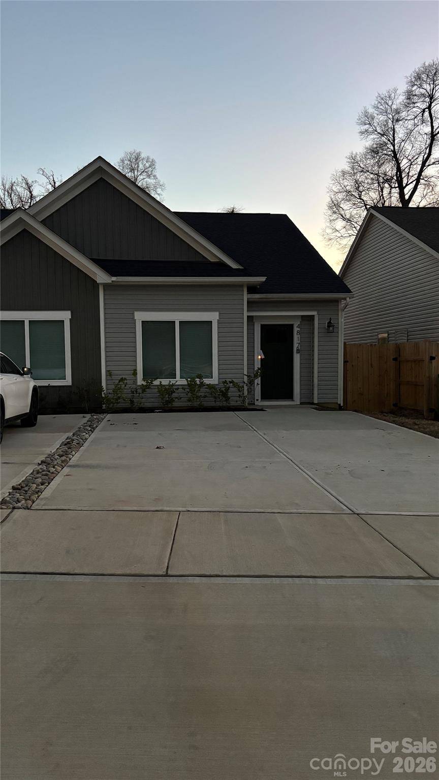 4817 Victoria AVE, Charlotte, NC 28269