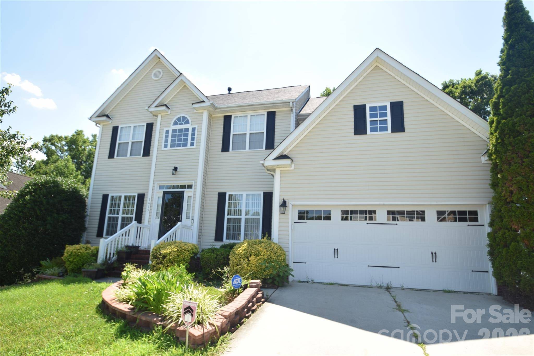 6629 Pattonsburg DR, Charlotte, NC 28213
