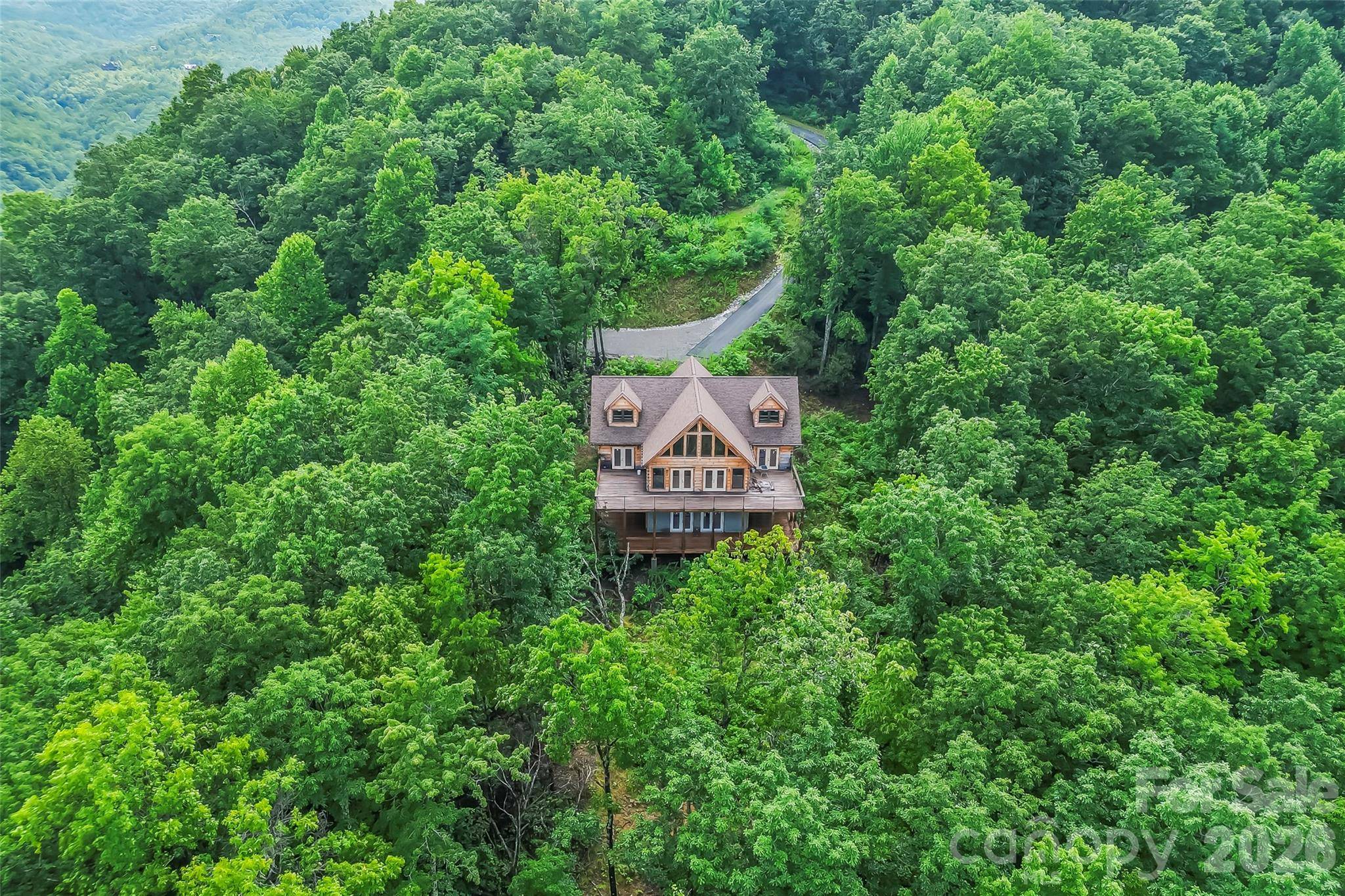 266 Potomac Falls DR, Black Mountain, NC 28711