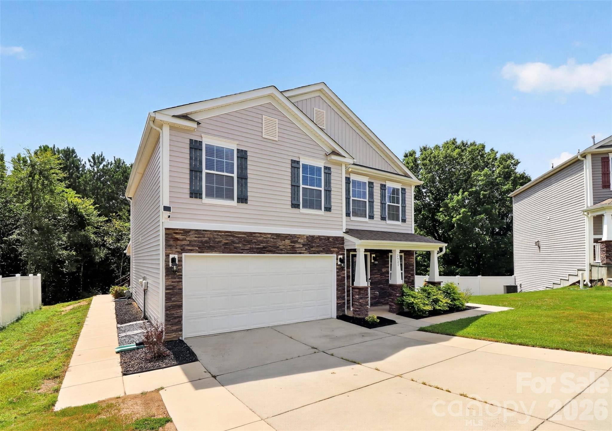 2527 Austyn Joey DR, Charlotte, NC 28214