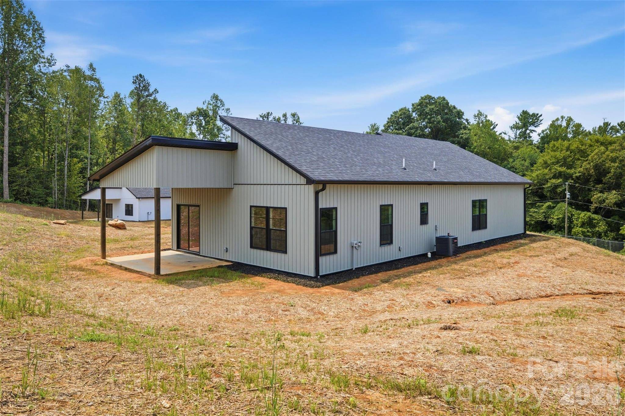 913 Overlook DR SW, Lenoir, NC 28645