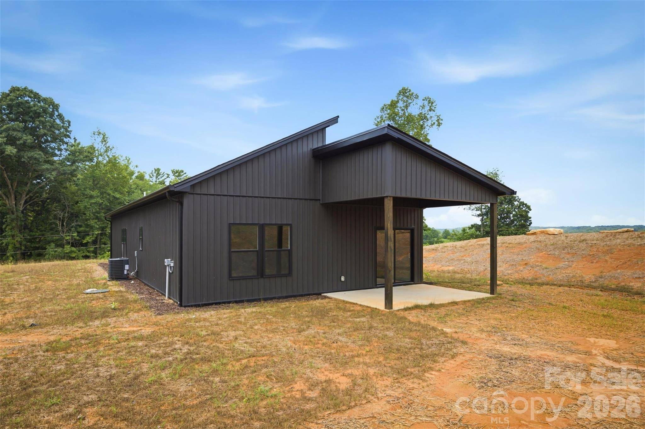917 Overlook DR SW, Lenoir, NC 28645