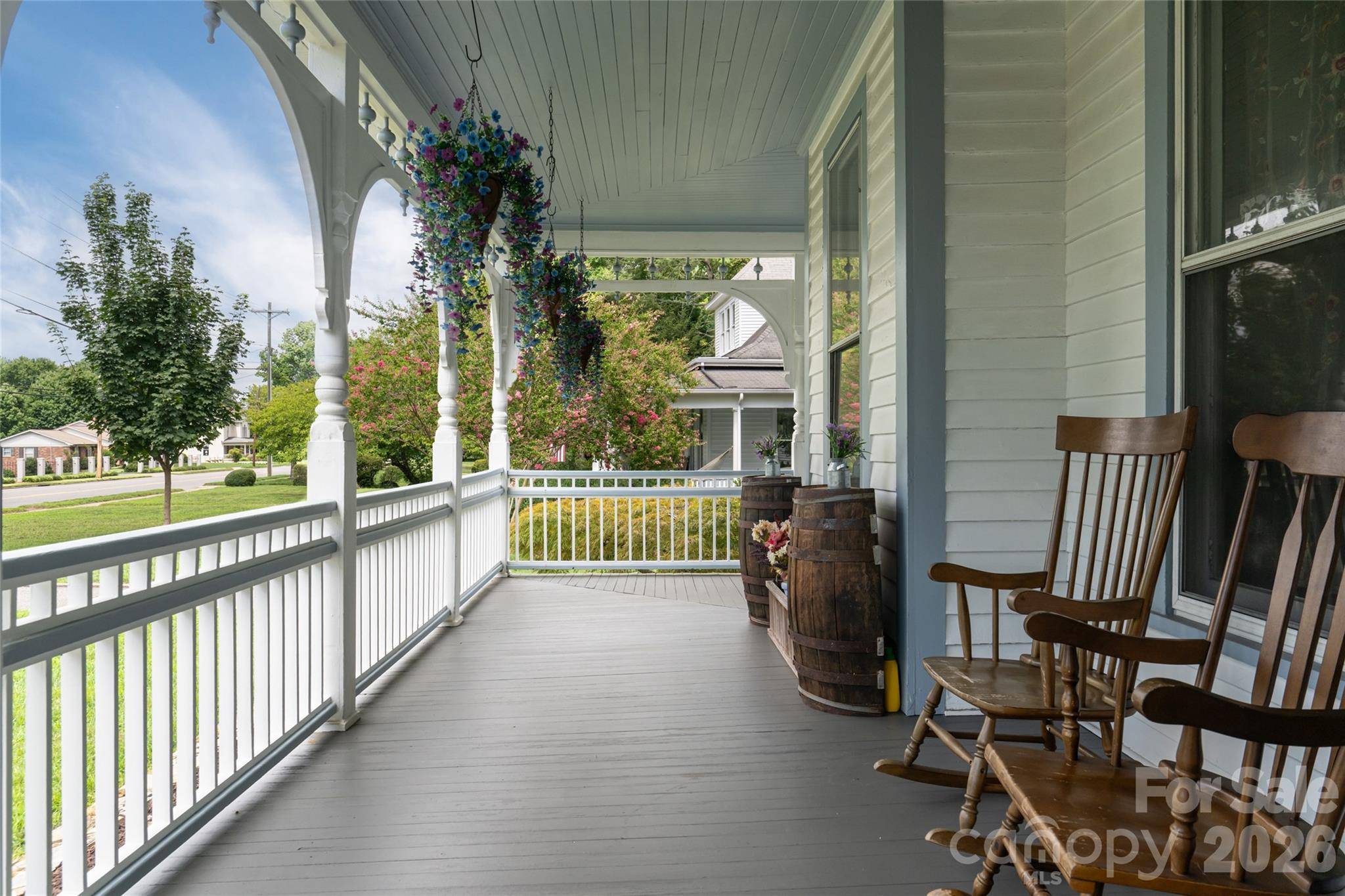 411 W Union ST, Morganton, NC 28655