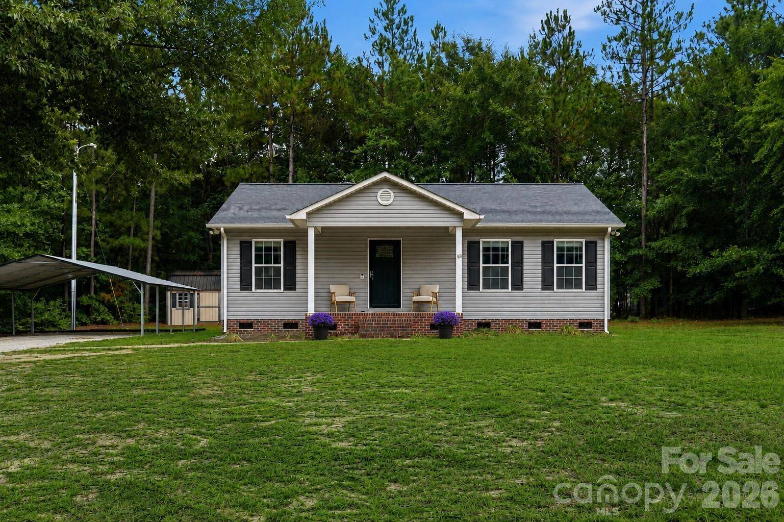 102 Twin Brook LN, Pageland, SC 29728
