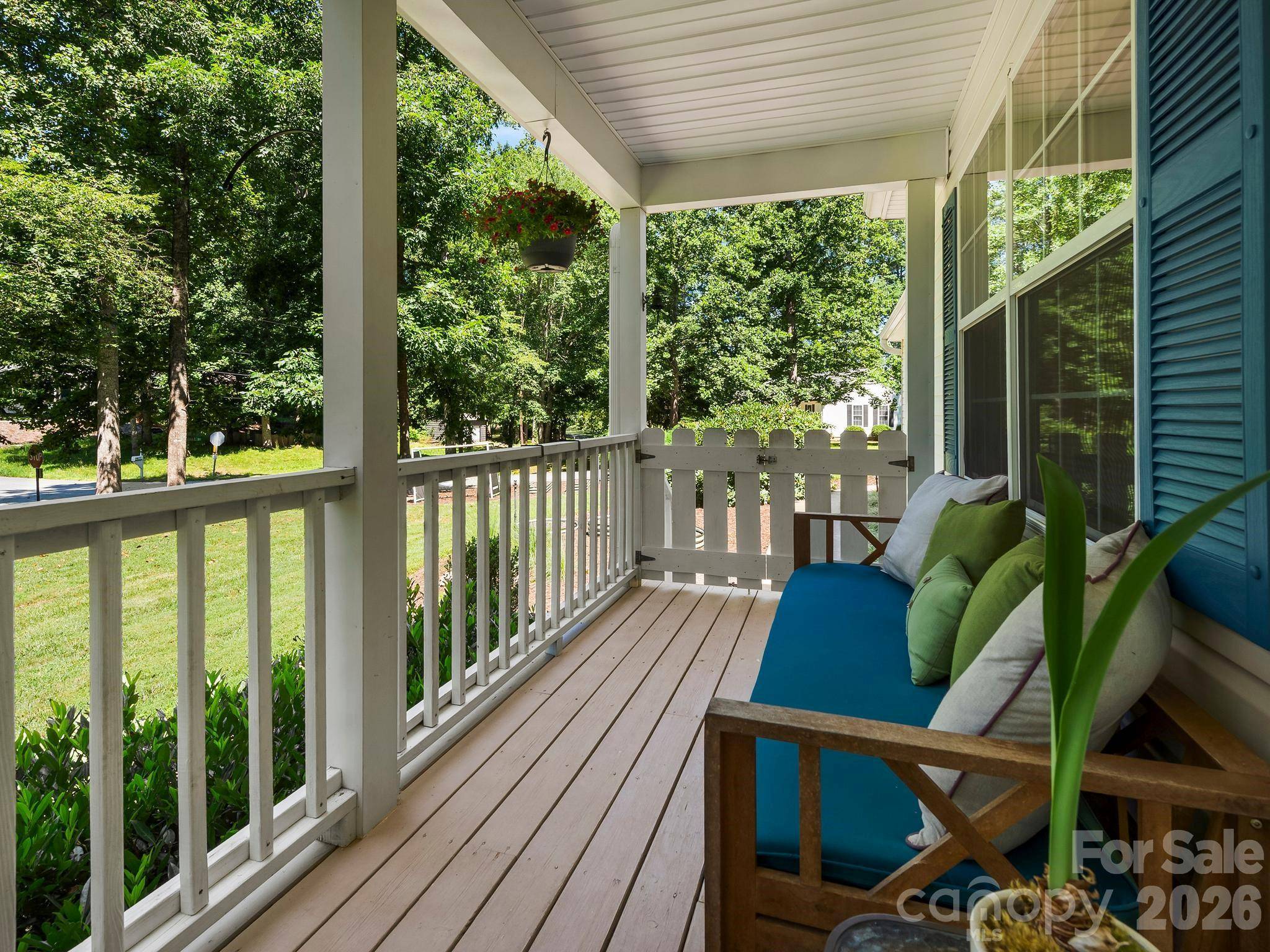 210 N Hillandale Drive EXT, East Flat Rock, NC 28726