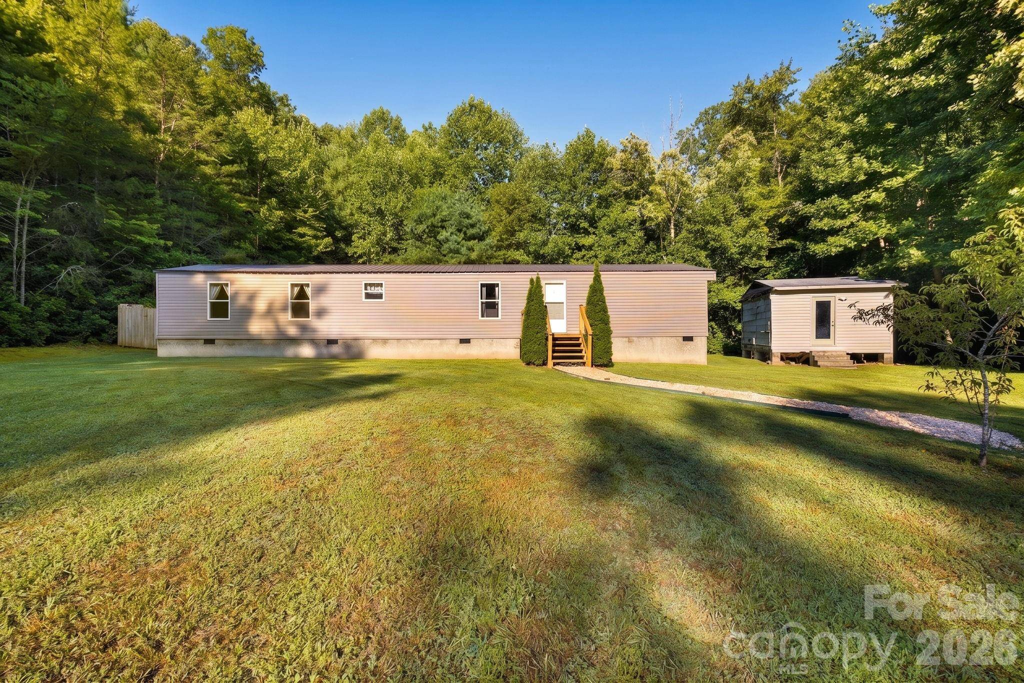 125 Ice Hollow RD, Zirconia, NC 28790