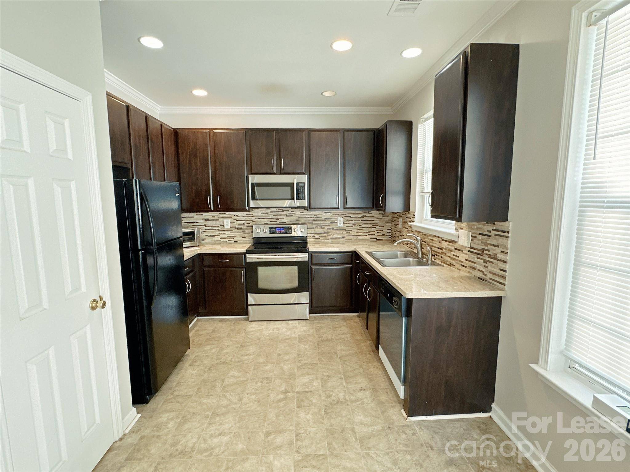 7629 Abigail Glen DR, Charlotte, NC 28212