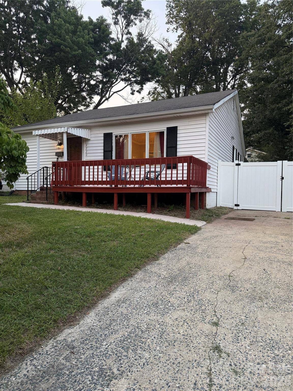 4220 Harvard AVE, Greensboro, NC 27407