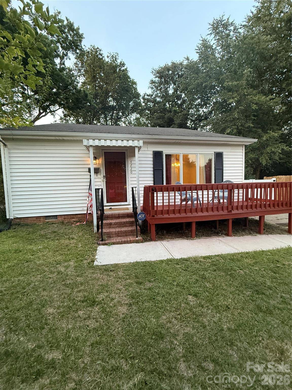 4220 Harvard AVE, Greensboro, NC 27407