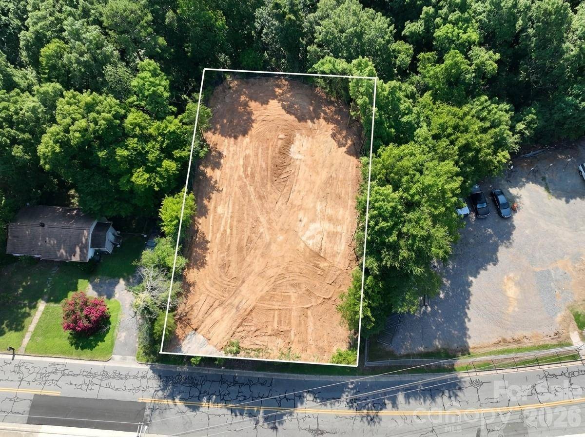 52 Palaside DR NE, Concord, NC 28025