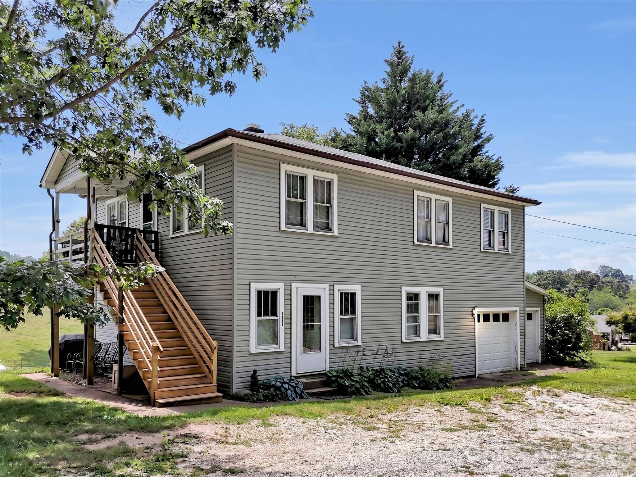 1114 Old Clyde RD, Clyde, NC 28721
