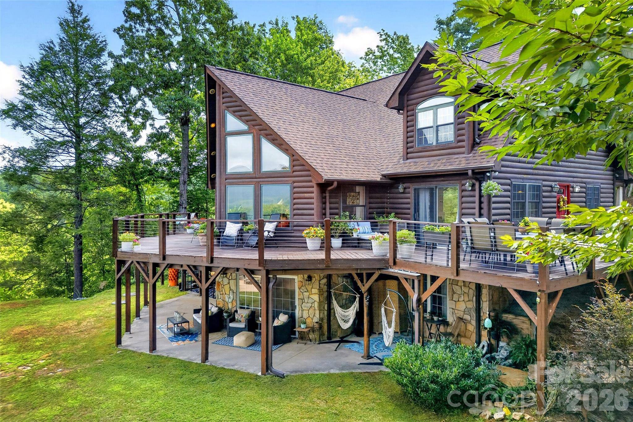 108 High Lake DR, Nebo, NC 28761