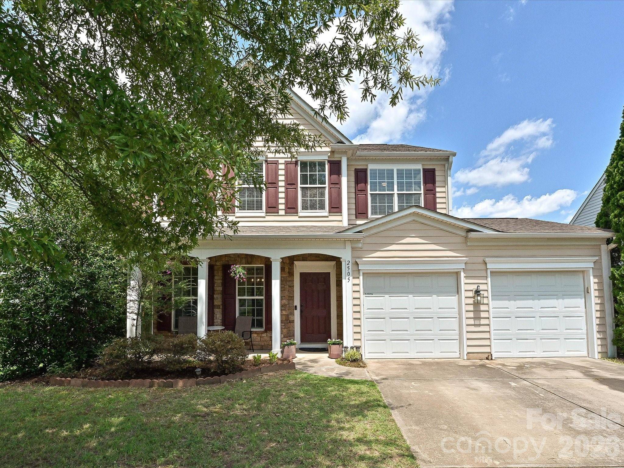 2505 Mullis LN, Matthews, NC 28105