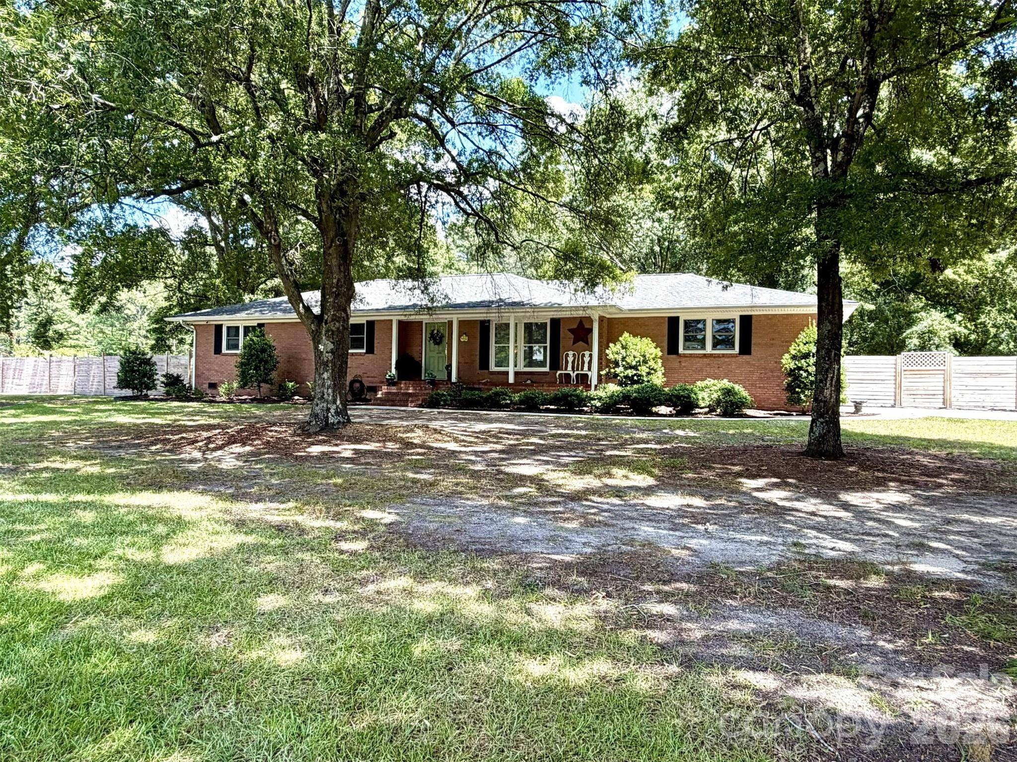 106 Outen ST, Pageland, SC 29728