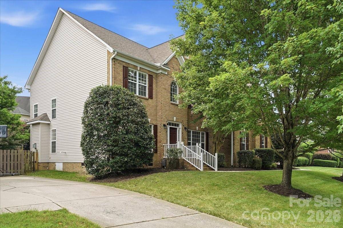 6055 Latta Springs CIR, Huntersville, NC 28078