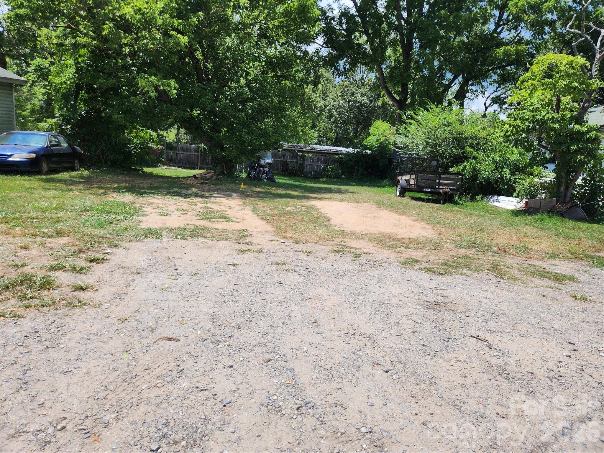 99999 Fayetteville ST, Asheville, NC 28806