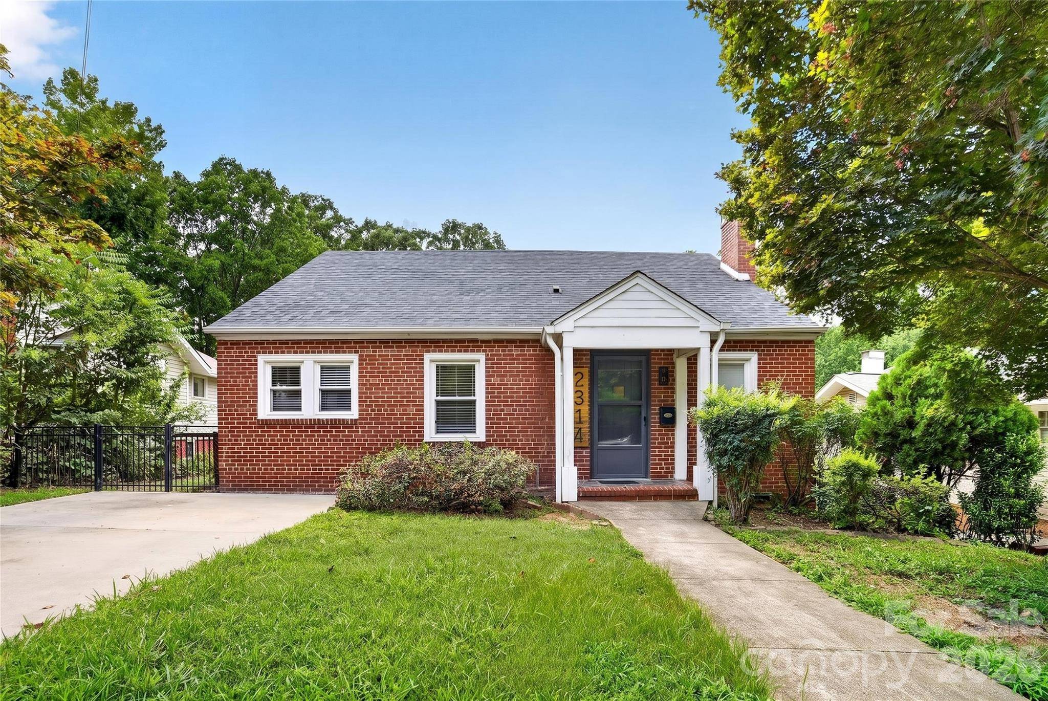 2314 S Broad ST, Winston Salem, NC 27127