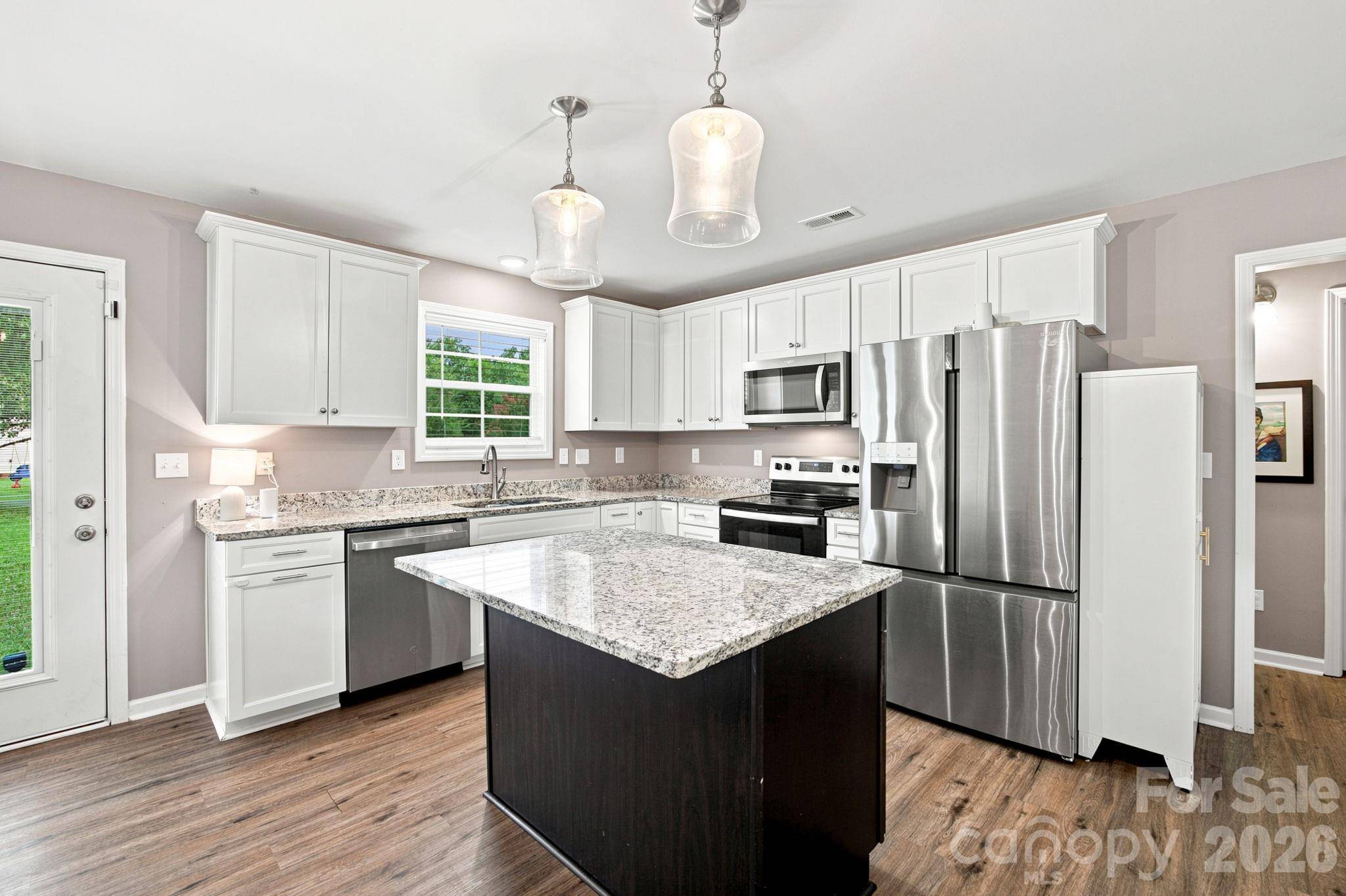1879 Jetton DR, Vale, NC 28168